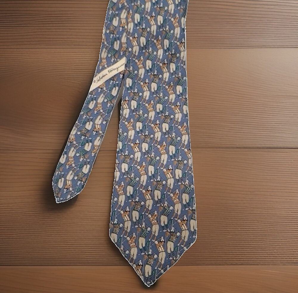 Salvatore Ferragamo 100% Silk Tie Men’s Golf Pattern Quiet Luxury
